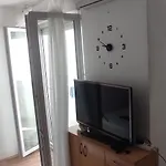 Studio Apartment Ema